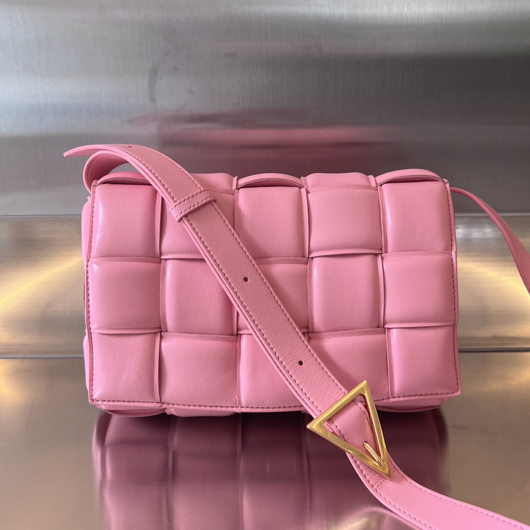 Padded Cassette Intreccio Leather Cross-body Bag Pink